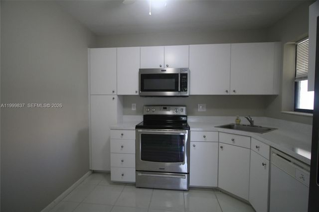 4698 NW 22nd St 4248, Coconut Creek, FL 33063