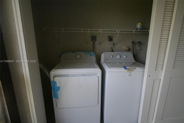 4698 NW 22nd St 4248, Coconut Creek, FL 33063