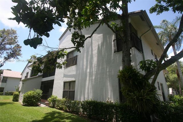 4698 NW 22nd St 4248, Coconut Creek, FL 33063