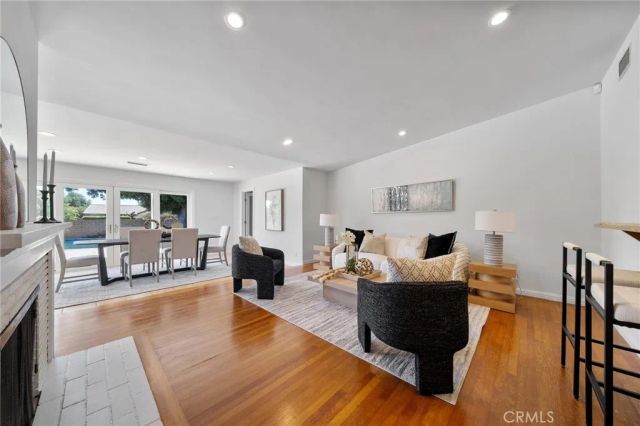 409 S La Serena, West Covina, CA 91791