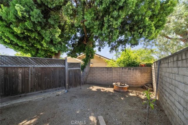 409 S La Serena, West Covina, CA 91791