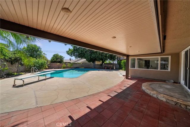 409 S La Serena, West Covina, CA 91791