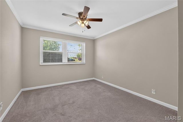 5 Delcrest Court 101, University City, MO 63124