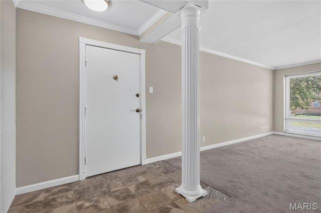 5 Delcrest Court 101, University City, MO 63124