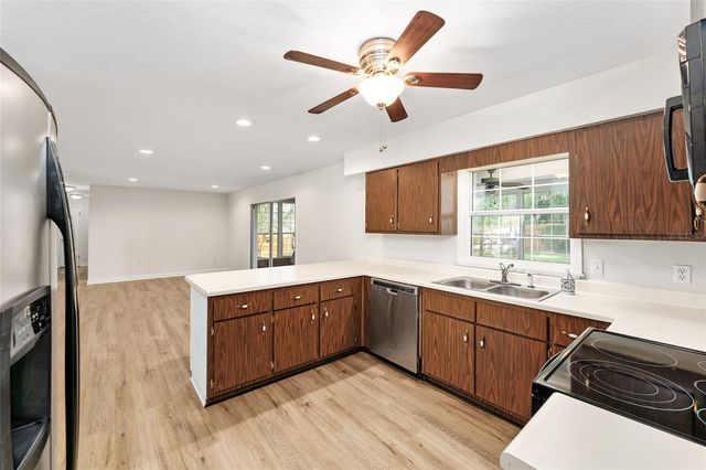 25747 SW 19TH AVENUE, Newberry, FL 32669
