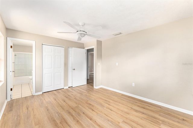 25747 SW 19TH AVENUE, Newberry, FL 32669