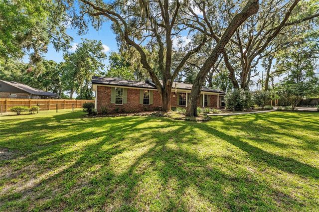 25747 SW 19TH AVENUE, Newberry, FL 32669