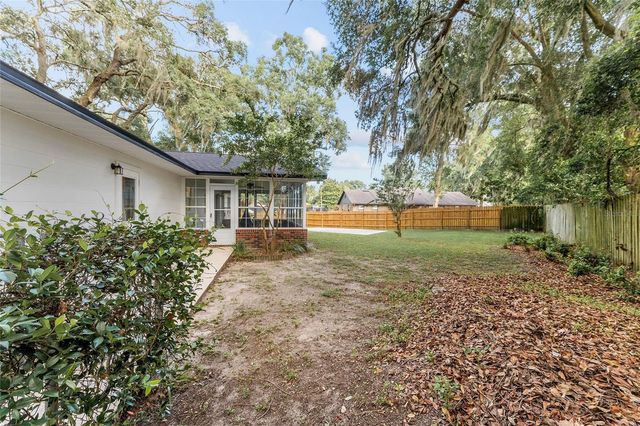 25747 SW 19TH AVENUE, Newberry, FL 32669