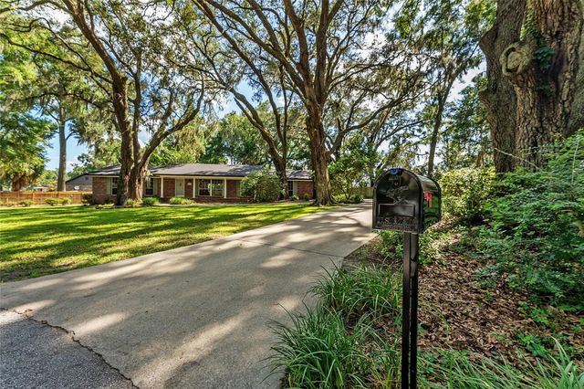 25747 SW 19TH AVENUE, Newberry, FL 32669