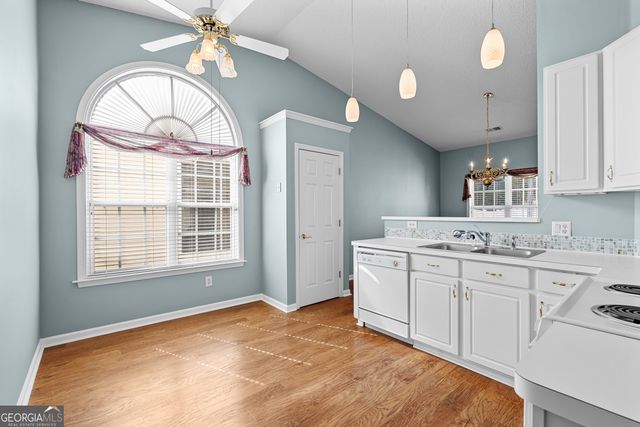 2006 Village Park Drive, Peachtree City, GA 30269