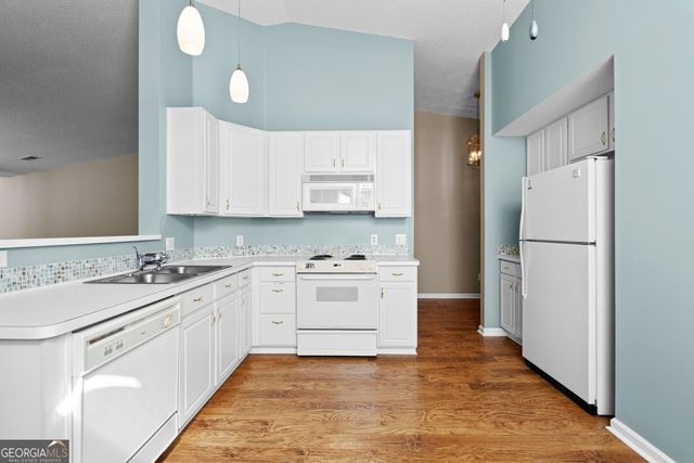 2006 Village Park Drive, Peachtree City, GA 30269