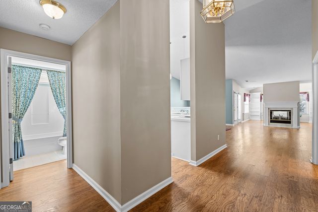 2006 Village Park Drive, Peachtree City, GA 30269