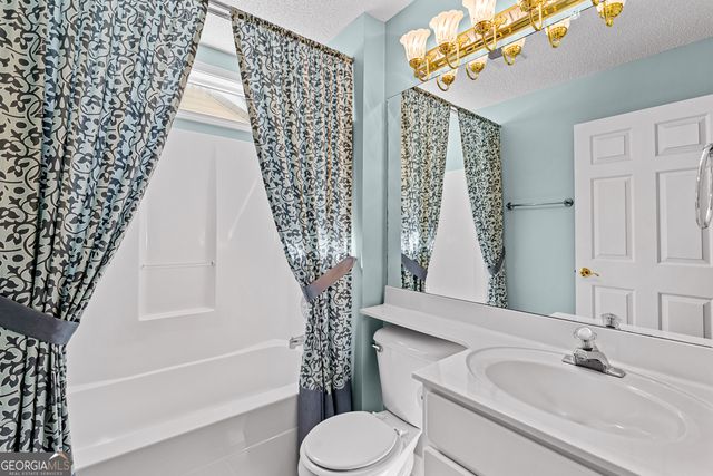 2006 Village Park Drive, Peachtree City, GA 30269