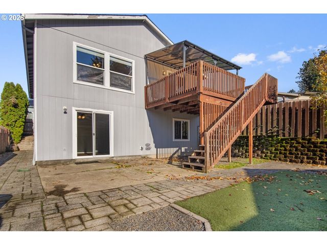 2922 Se HILLYARD Rd, Gresham, OR 97080