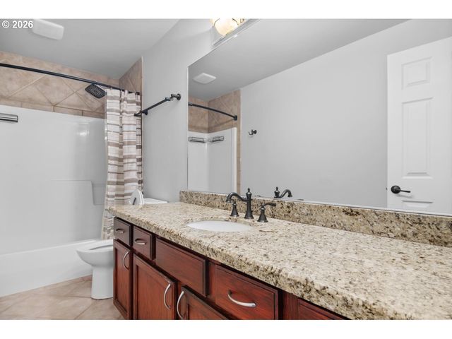 2922 Se HILLYARD Rd, Gresham, OR 97080