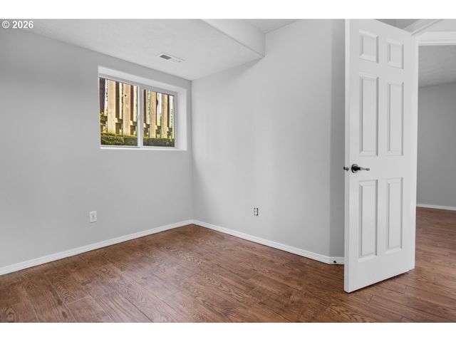 2922 Se HILLYARD Rd, Gresham, OR 97080