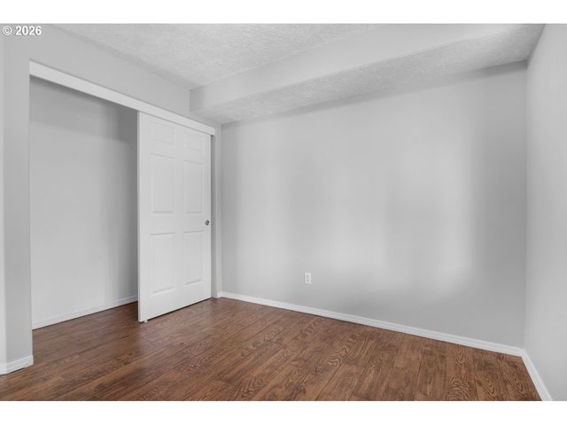 2922 Se HILLYARD Rd, Gresham, OR 97080