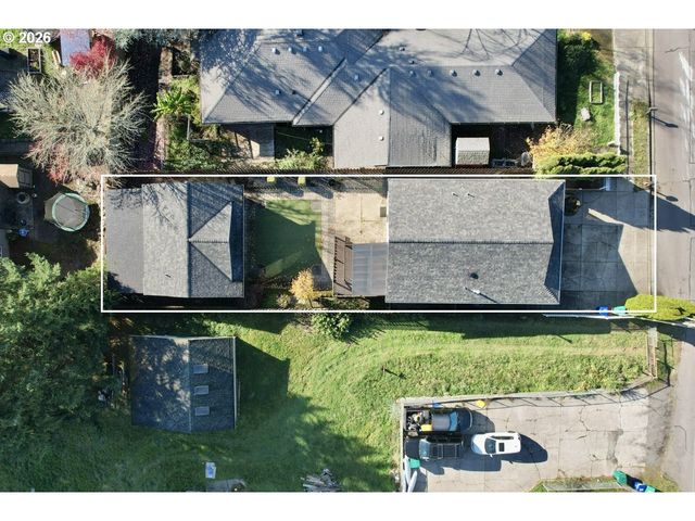 2922 Se HILLYARD Rd, Gresham, OR 97080