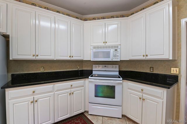 9105 GREEN CHASE Drive, Montgomery, AL 36117