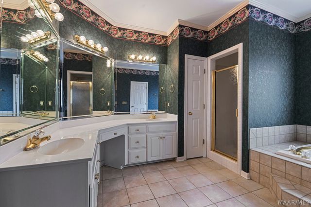 9105 GREEN CHASE Drive, Montgomery, AL 36117