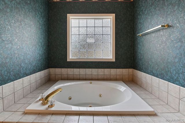 9105 GREEN CHASE Drive, Montgomery, AL 36117