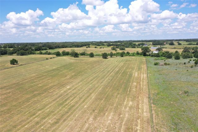 00 Cr-1560, Chico, TX 76431