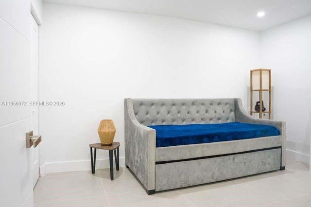 8281 SW 205th St 1, Cutler Bay, FL 33189