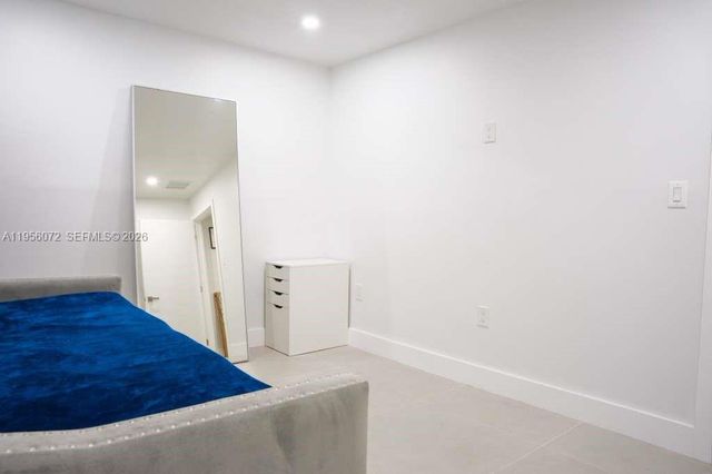 8281 SW 205th St 1, Cutler Bay, FL 33189