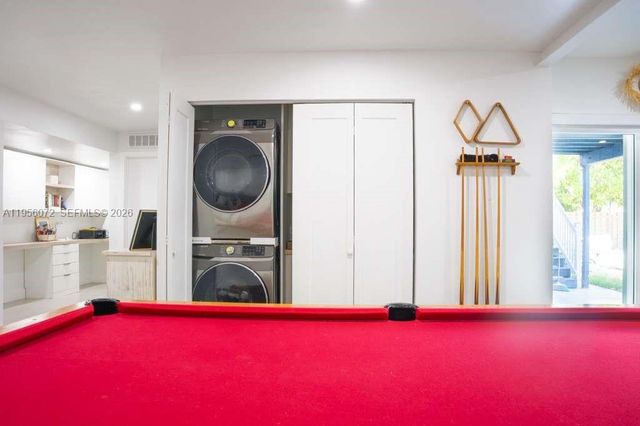 8281 SW 205th St 1, Cutler Bay, FL 33189