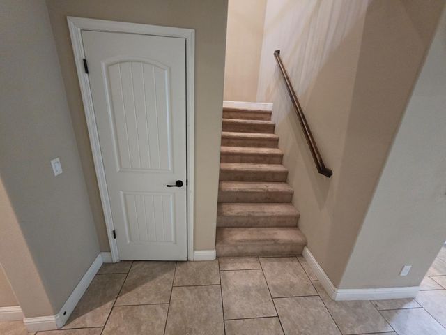 6326 W Donner Avenue, Fresno, CA 93723