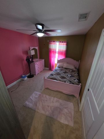 6326 W Donner Avenue, Fresno, CA 93723