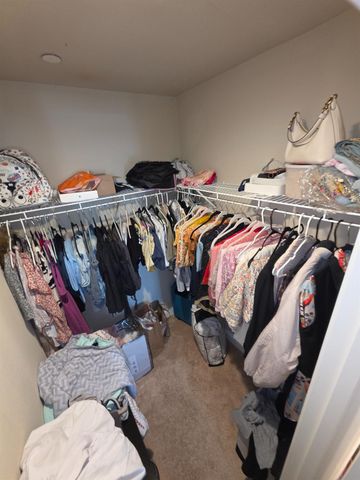 6326 W Donner Avenue, Fresno, CA 93723