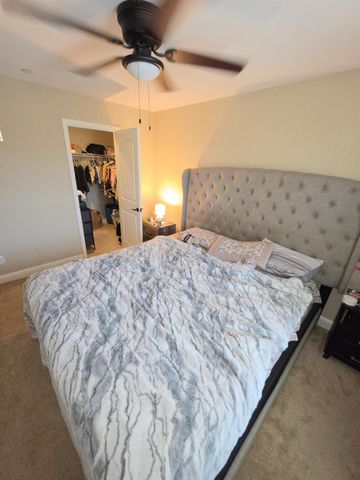 6326 W Donner Avenue, Fresno, CA 93723