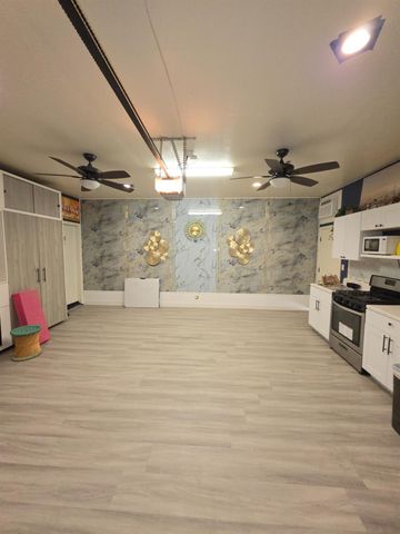 6326 W Donner Avenue, Fresno, CA 93723