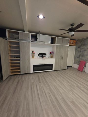 6326 W Donner Avenue, Fresno, CA 93723
