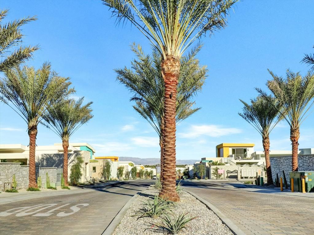Image 55 of property listing at 704 Obsidian Loop E, Palm Springs, CA 92264