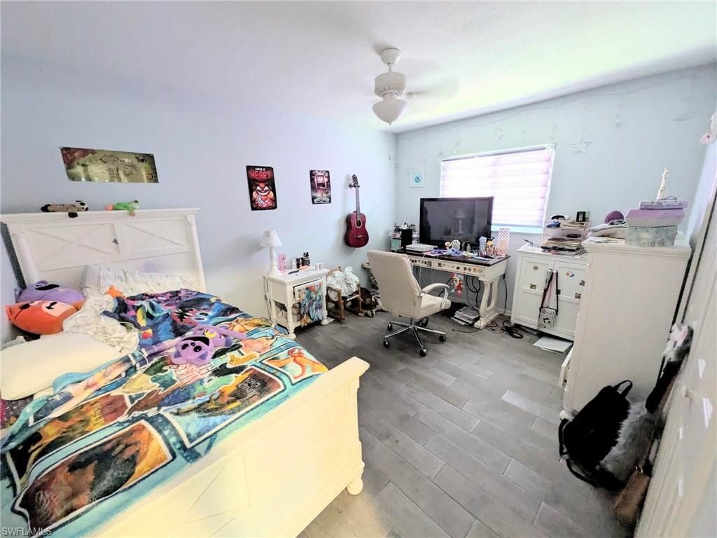 Image 6 of property listing at 5019 Chiquita BLVD S, Cape Coral, FL 33914