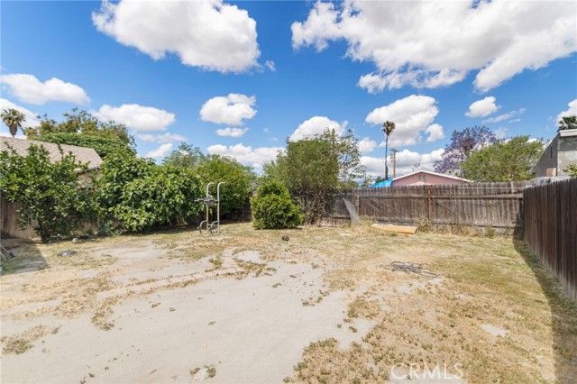 1150 W Victoria Street, San Bernardino, CA 92411