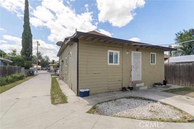 1150 W Victoria Street, San Bernardino, CA 92411