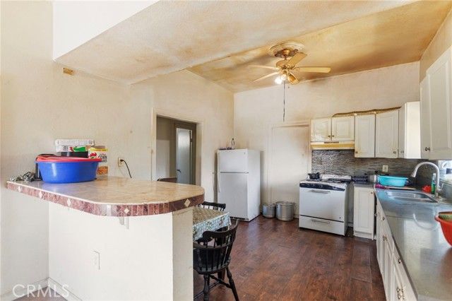 1150 W Victoria Street, San Bernardino, CA 92411