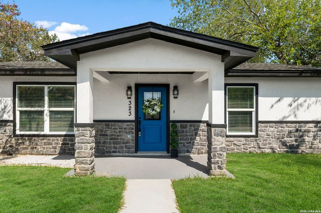323 Pinehurst Blvd, San Antonio, TX 78221