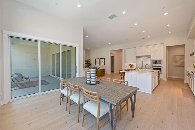 1047 Lassen Peak Dr, El Dorado Hills, CA 95762