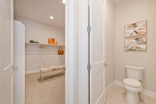 1047 Lassen Peak Dr, El Dorado Hills, CA 95762