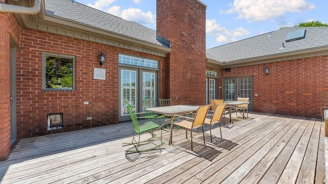 4504 W Cedar Brooke Lane, Rogers, AR 72758