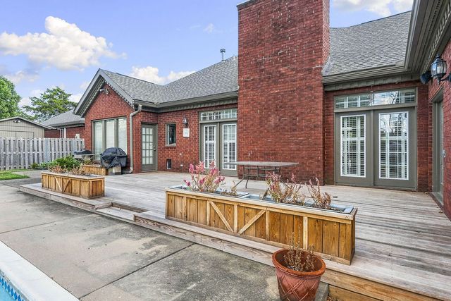 4504 W Cedar Brooke Lane, Rogers, AR 72758