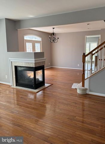 13318 SUMMER GARDEN WALK, Centreville, VA 20120