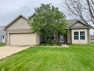 3789 Indigo Blue Boulevard, Whitestown, IN 46075