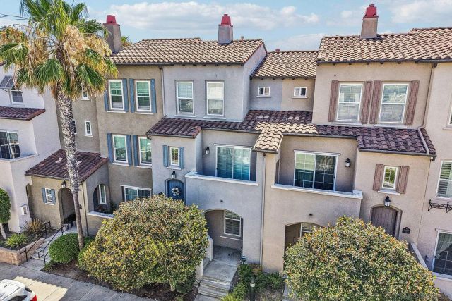 16917 Vasquez 70, San Diego, CA 92127
