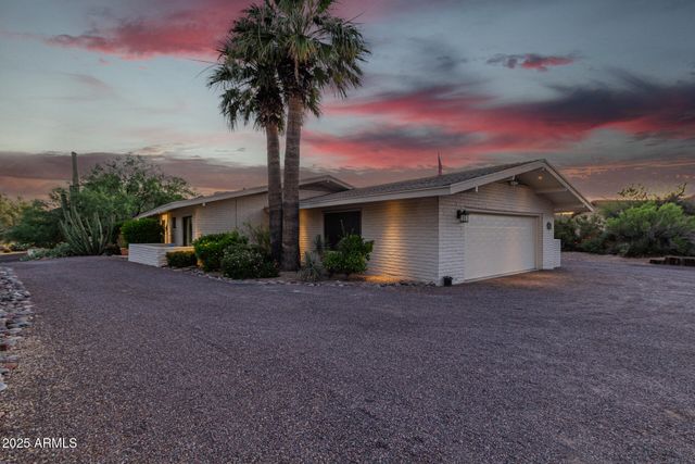 7760 E CAREFREE Drive, Carefree, AZ 85377