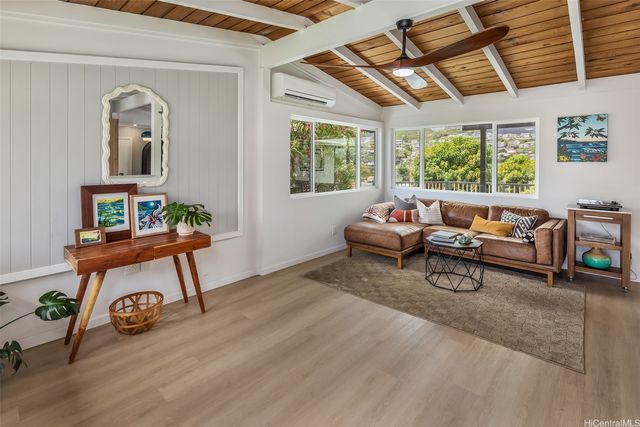 1375 Kupau Street, Kailua, HI 96734